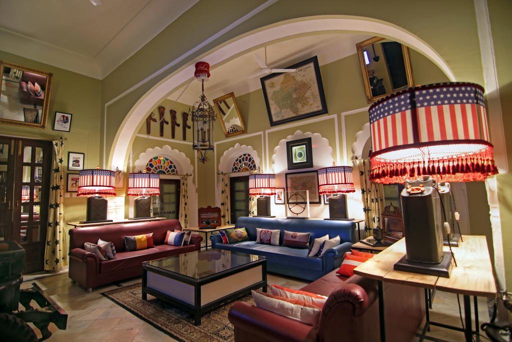 Alsisar Mahal- Heritage Hotel Extérieur photo