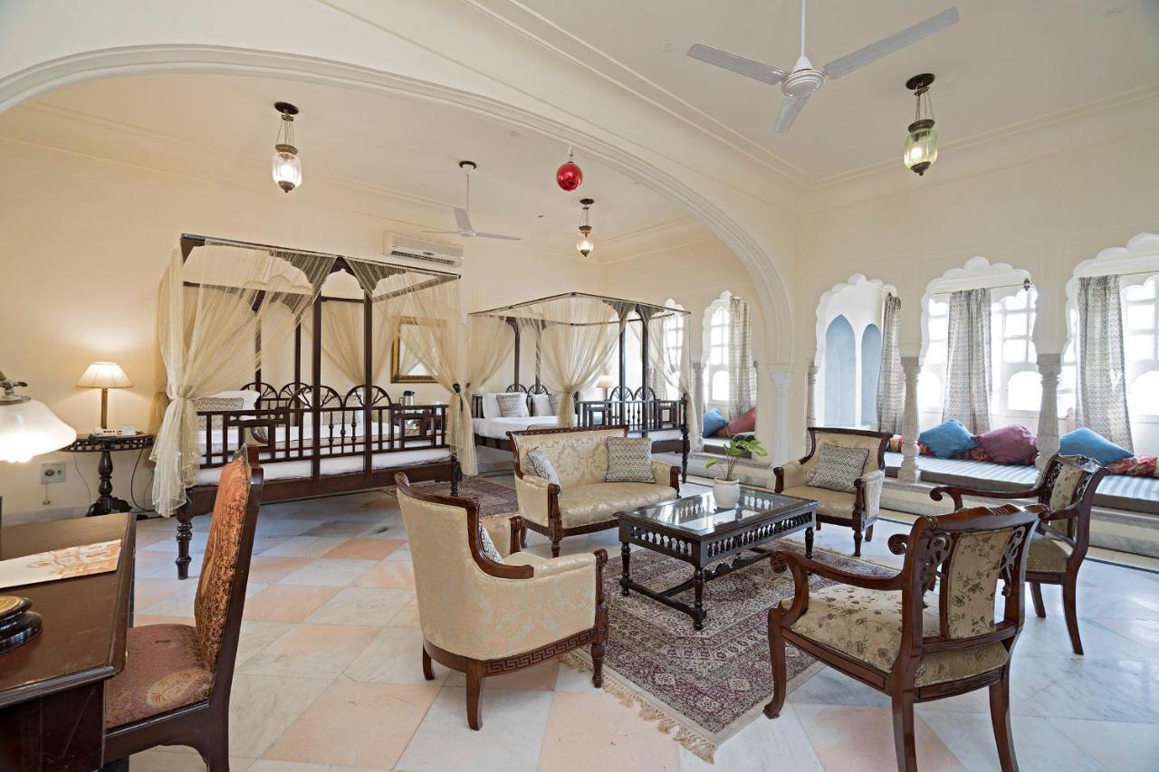 Alsisar Mahal- Heritage Hotel Extérieur photo