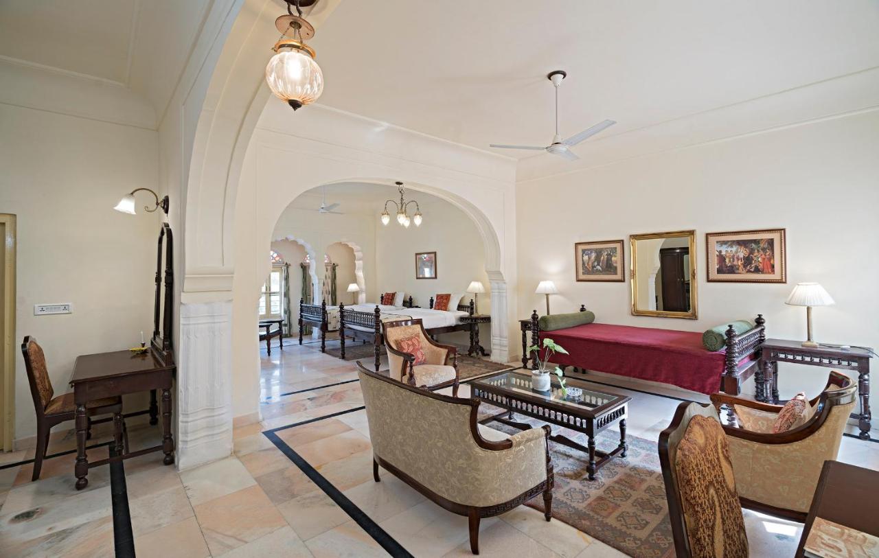 Alsisar Mahal- Heritage Hotel Extérieur photo