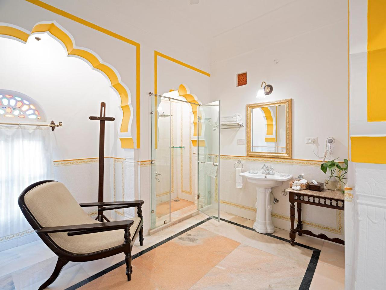 Alsisar Mahal- Heritage Hotel Extérieur photo