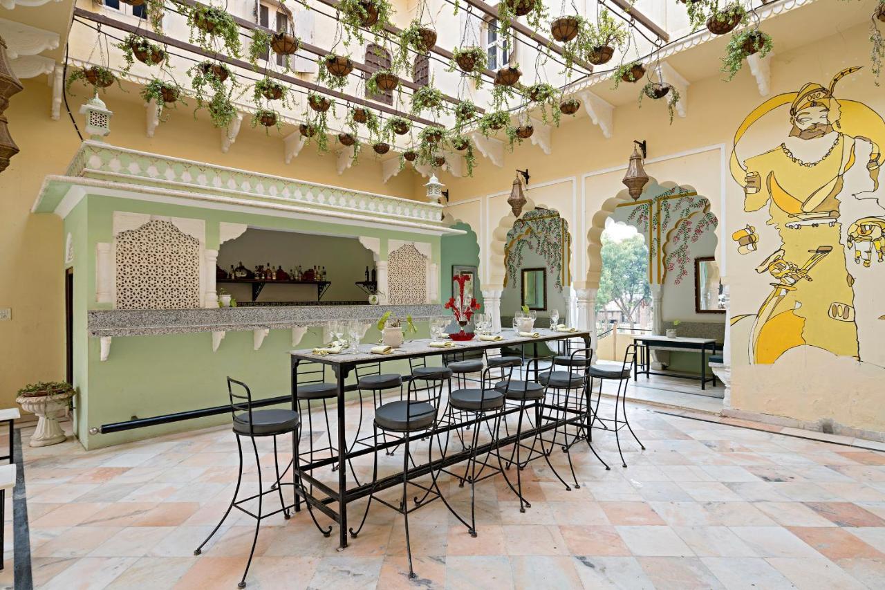 Alsisar Mahal- Heritage Hotel Extérieur photo