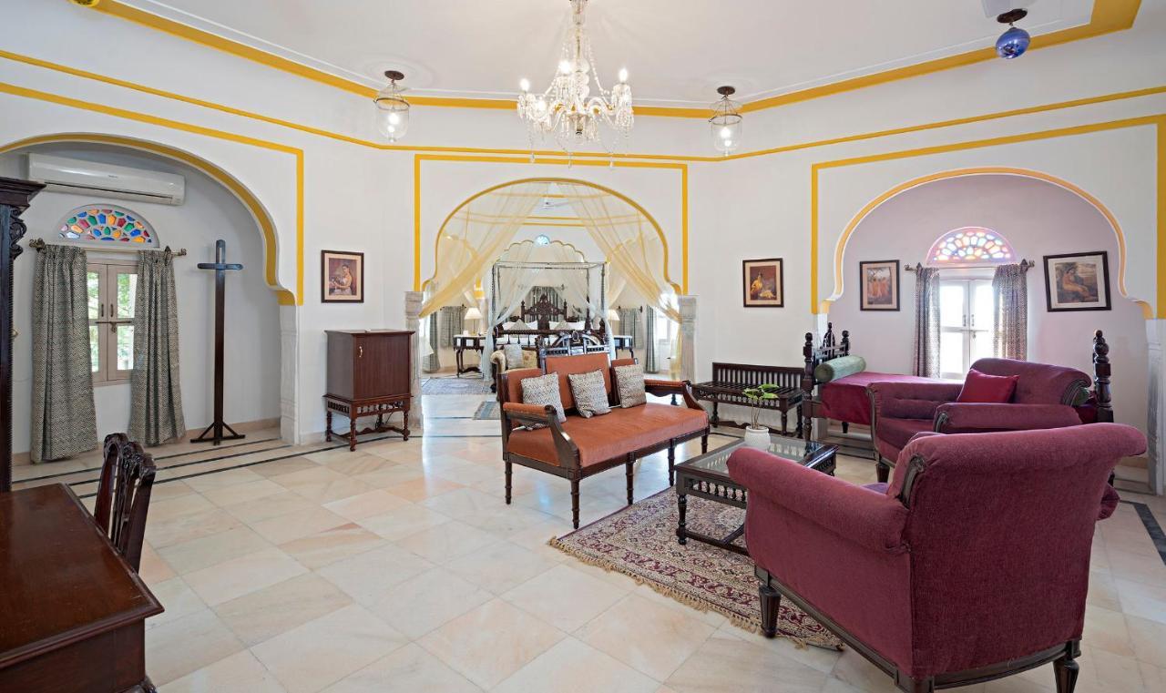 Alsisar Mahal- Heritage Hotel Extérieur photo