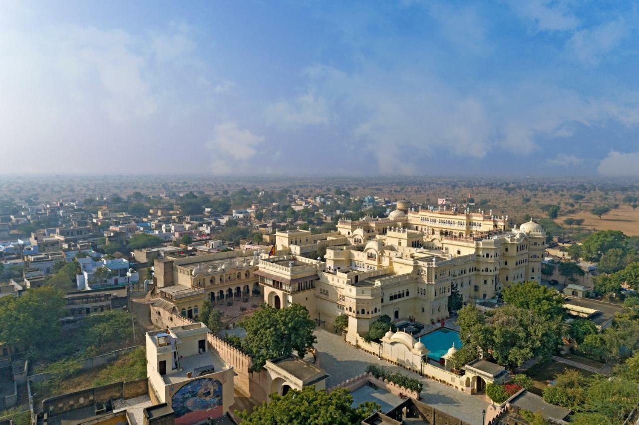 Alsisar Mahal- Heritage Hotel Extérieur photo